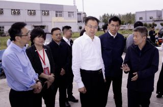 從“單一產(chǎn)品”到“產(chǎn)業(yè)集群” | 湖南萌恒迎來工信部調(diào)研組實(shí)地考察