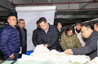 優衣庫客戶代表來訪湖南華繡