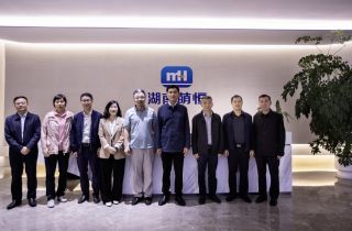 澧縣縣委書記王啟武一行蒞臨湖南萌恒考察交流