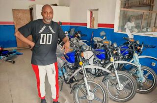 同心同行 璀璨啟航 | 剛果金沙薩MH Moto Kasavubu新店開業(yè)