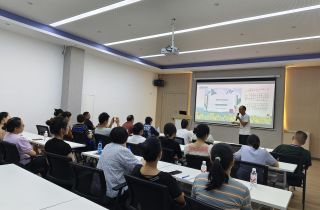 共同澆灌 培育花開 | 家庭教育指導(dǎo)服務(wù)“向陽(yáng)花”行動(dòng)走進(jìn)湖南萌恒