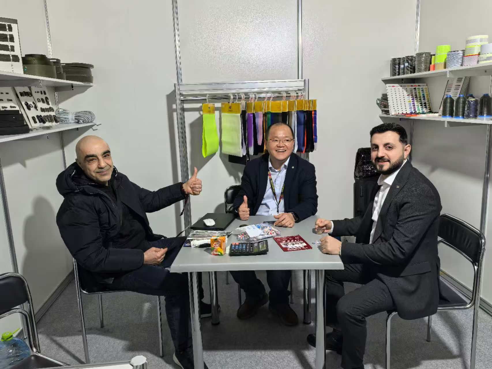 聚焦需求 品質(zhì)拓市 | 萌恒亮相第19屆俄羅斯國際紡織面料展